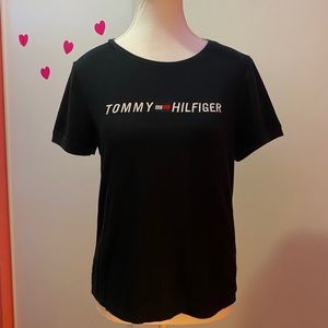 EUC Tommy Hilfiger Navy Tee